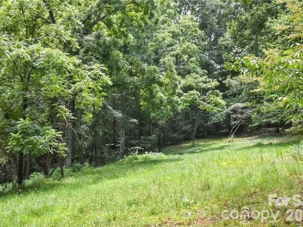19 Laurel Loop Road, Fairview, NC 28730