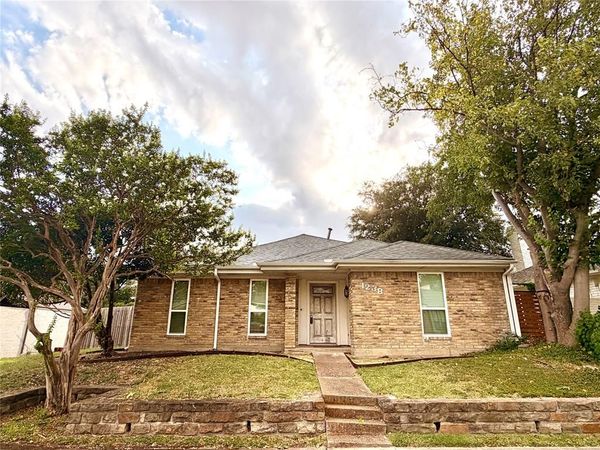 1238 Richland Oaks Drive, Richardson, TX 75081