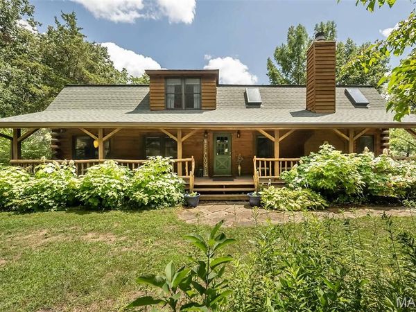 8 Whippoorwill Court, Defiance, MO 63341
