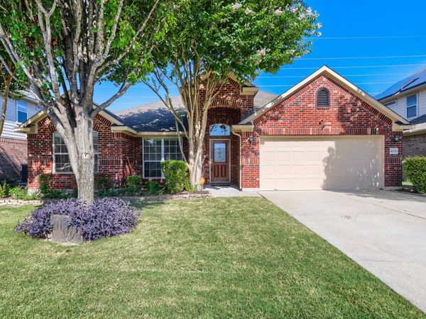 1009 N Ash CV, Hutto, TX 78634