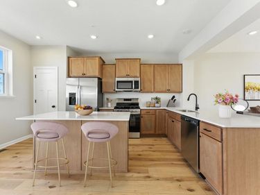 10368 Birchwood Circle, Victoria, MN 55318