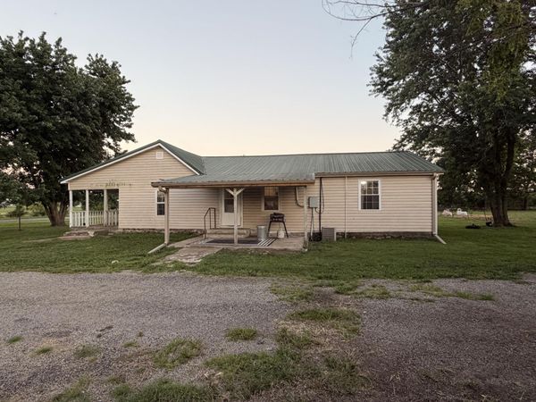 5625 Lawrence 1040 , La Russell, MO 64848