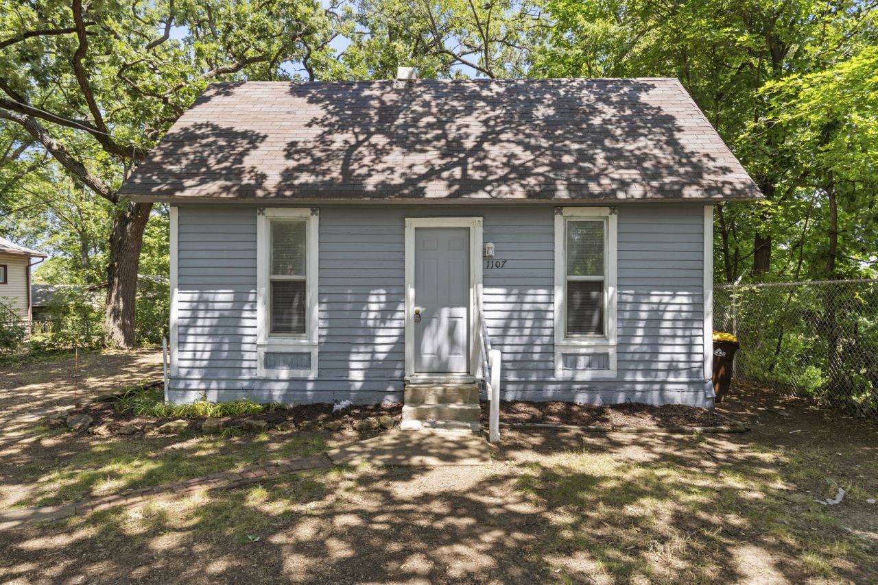1107 Ashland Avenue , Rockford, IL 61101