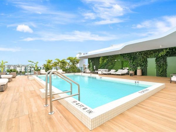 9901 W Bay Harbor Dr , Unit 401, Bay Harbor Islands, FL 33154