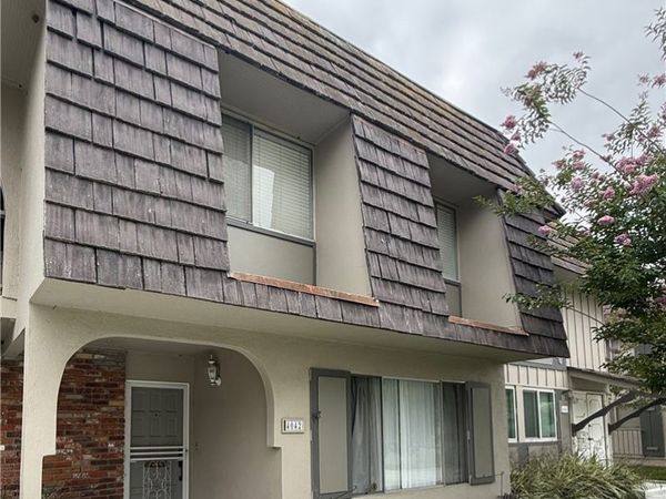 4042 Larwin, Cypress, CA 90630