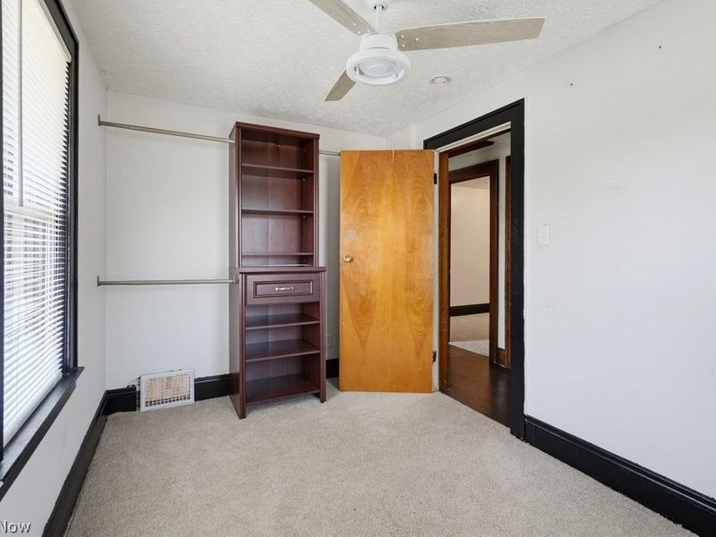 1866 Flint Avenue, Akron, OH 44305 Photo 23