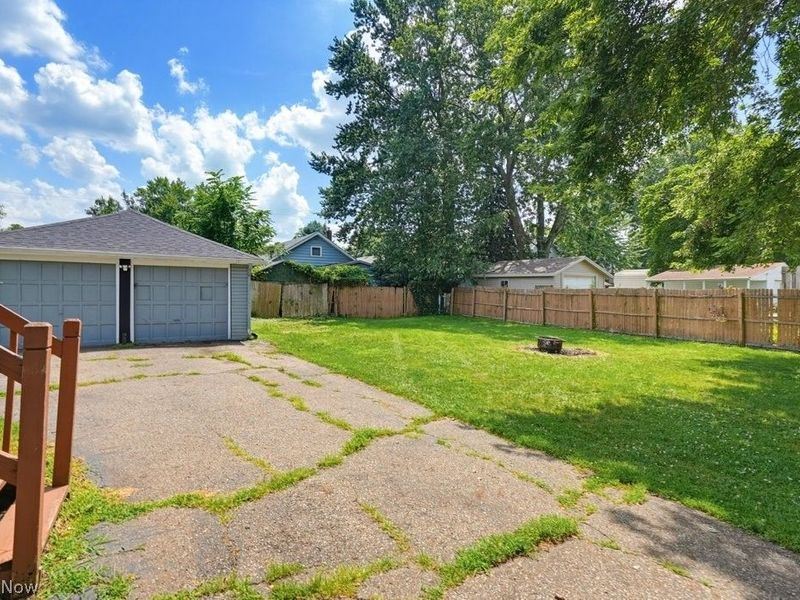 1866 Flint Avenue, Akron, OH 44305 Photo 25