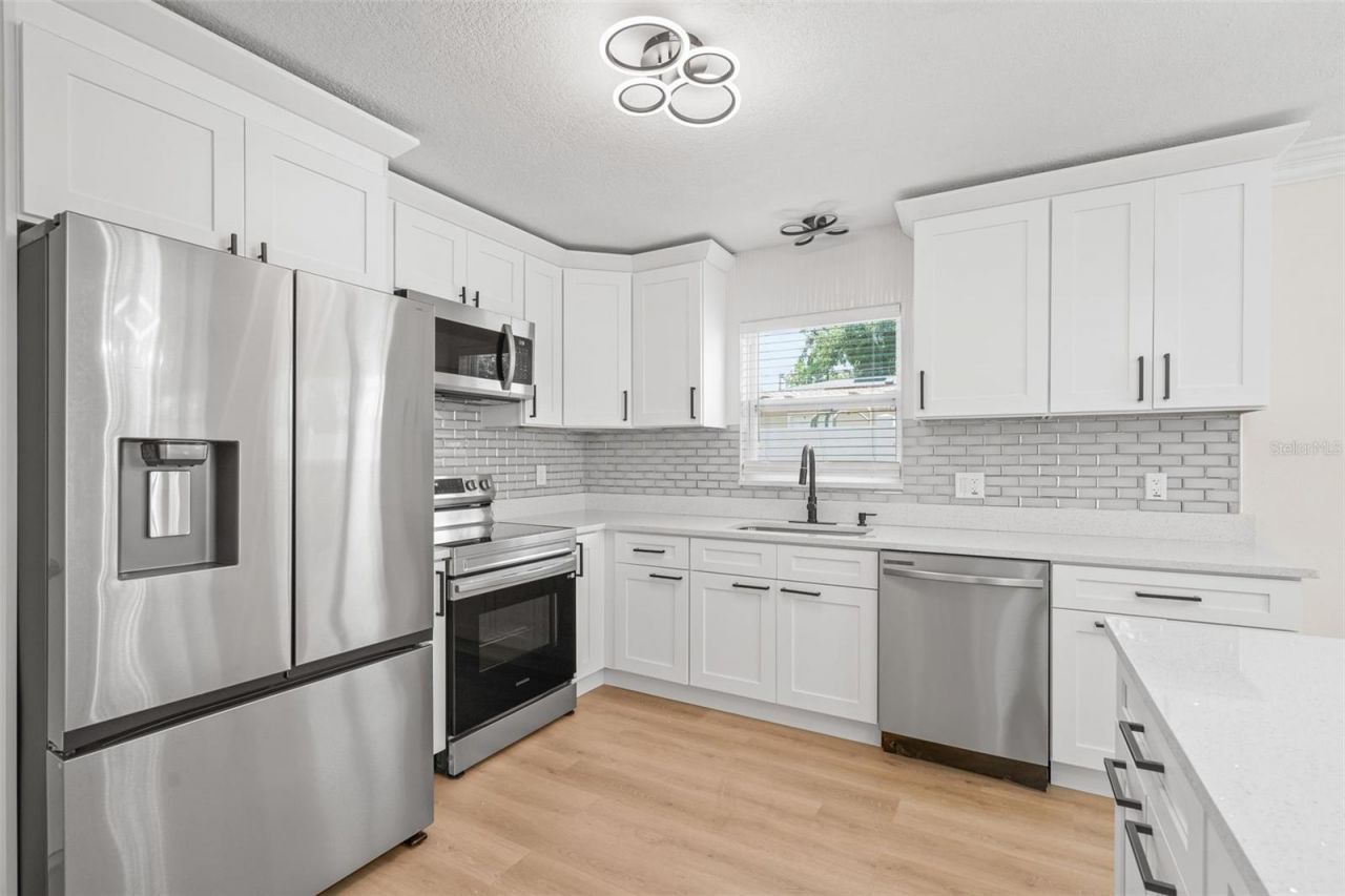 4828 22nd Avenue N, Saint Petersburg, FL 33713 Photo