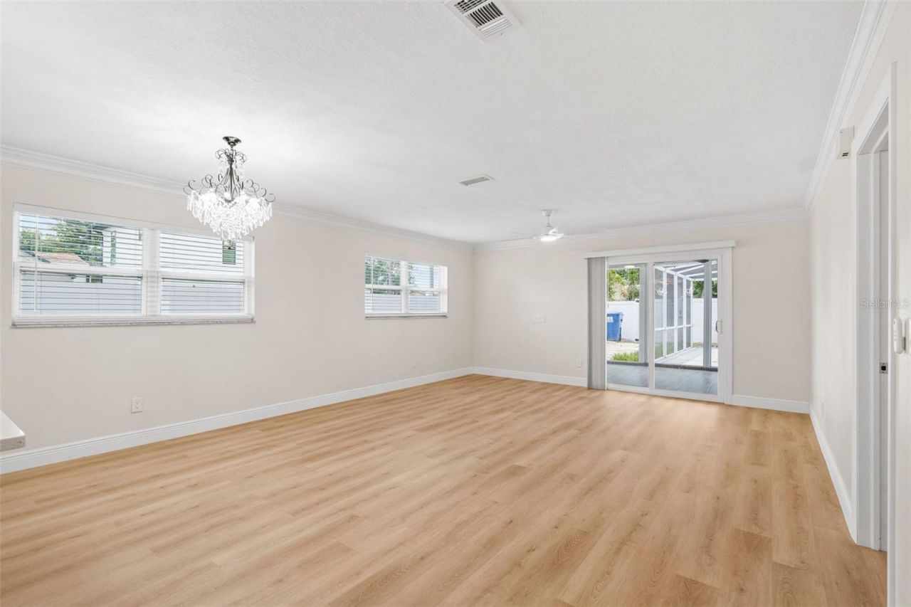 4828 22nd Avenue N, Saint Petersburg, FL 33713 Photo