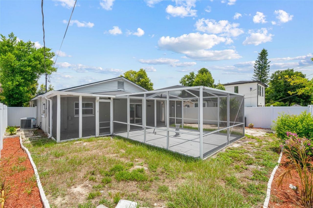 4828 22nd Avenue N, Saint Petersburg, FL 33713 Photo