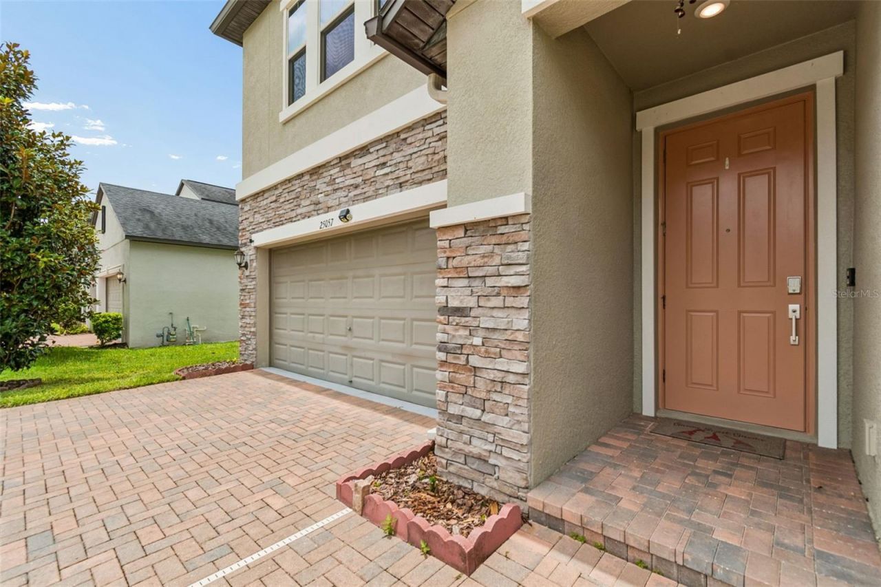 25057 Lambrusco Loop , Lutz, FL 33559 Photo