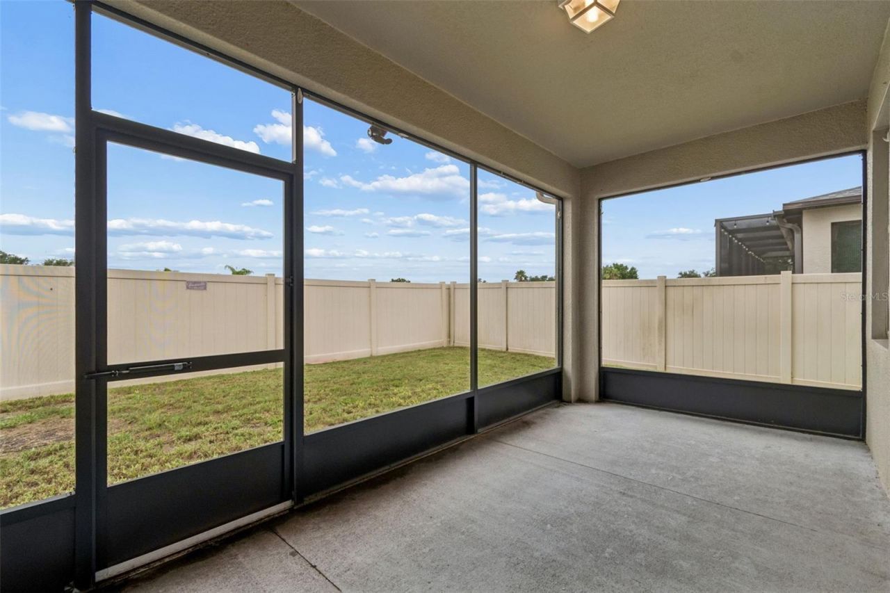 25057 Lambrusco Loop , Lutz, FL 33559 Photo