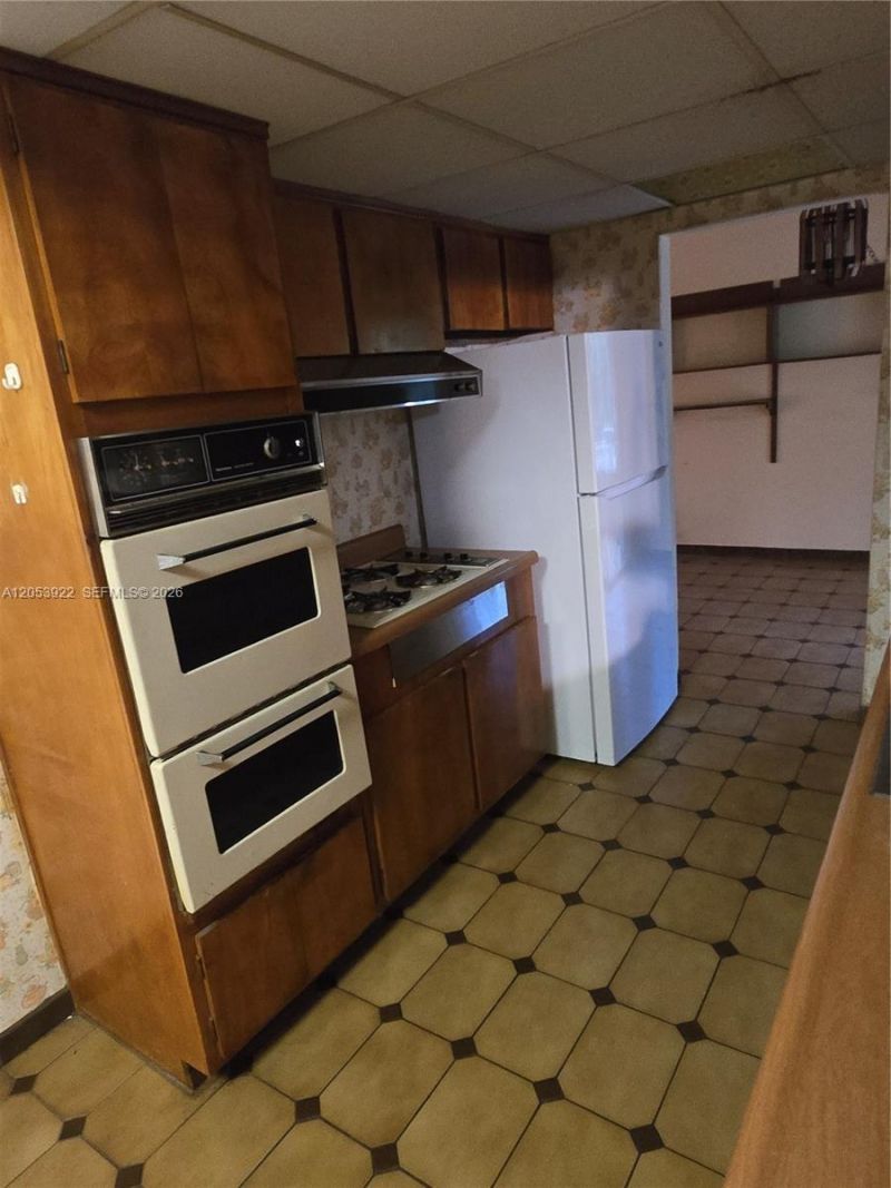 8920 SW 20th St, Miami, FL 33165 Photo