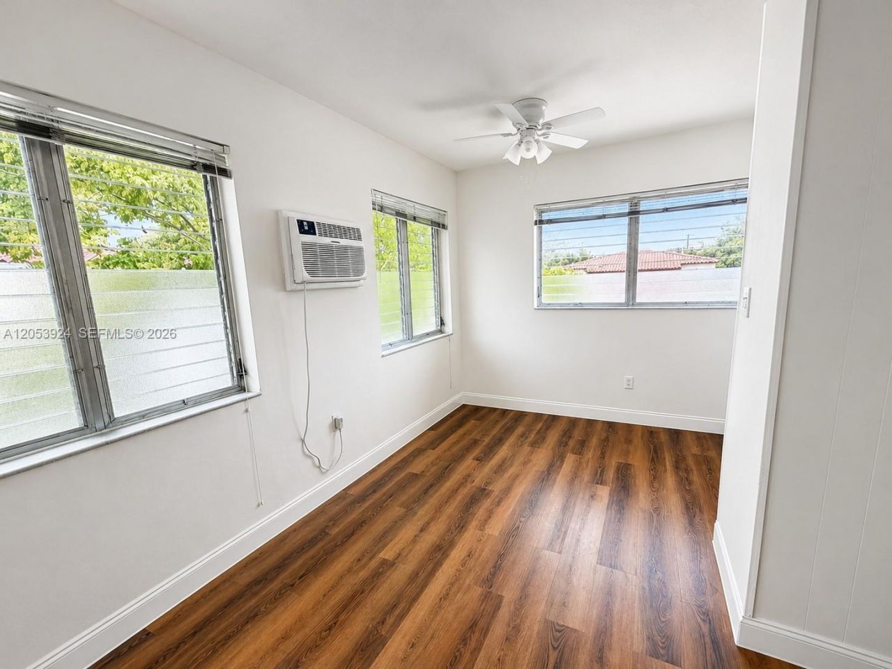 34 Madeira Ave , Unit 6, Coral Gables, FL 33134 Photo