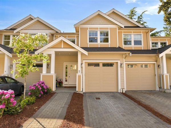 4487 WILKINSON Rd , Unit #2, Saanich, BC V8Z 5C2