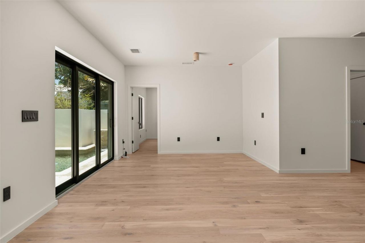 1680 Cherry Lane, Sarasota, FL 34236 Photo