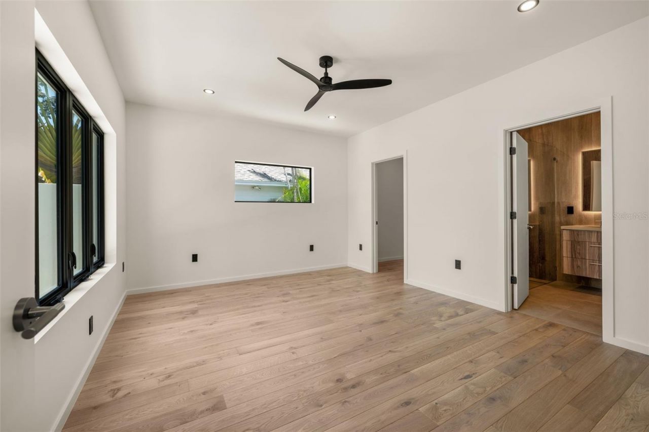1680 Cherry Lane, Sarasota, FL 34236 Photo