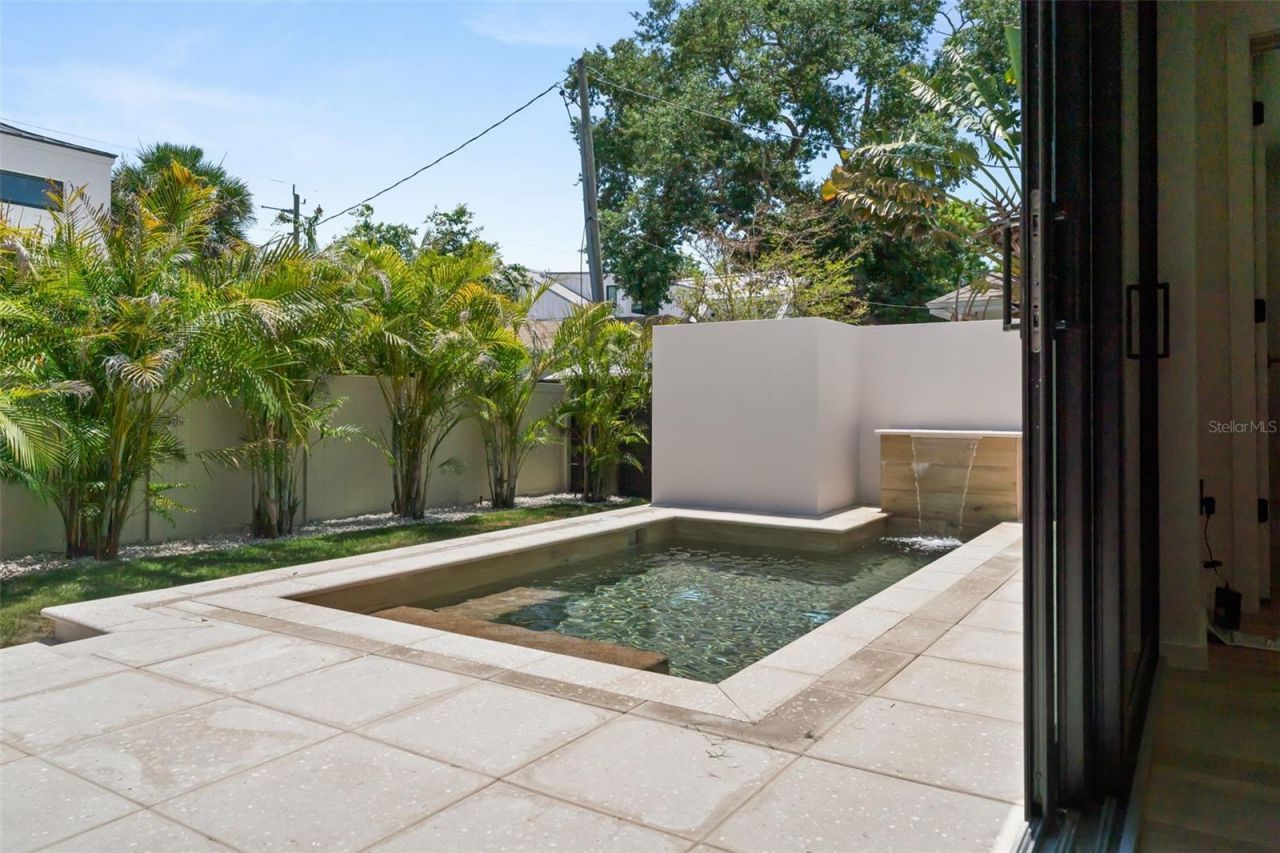 1680 Cherry Lane, Sarasota, FL 34236 Photo