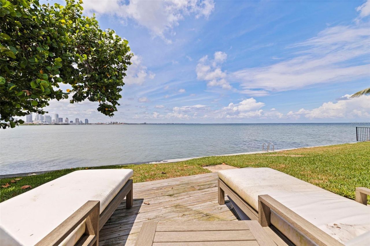 501 22nd Avenue Se, Saint Petersburg, FL 33705 Photo