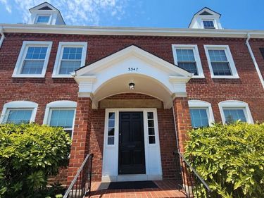 3347 WAKEFIELD, Unit B2, ARLINGTON, VA 22206