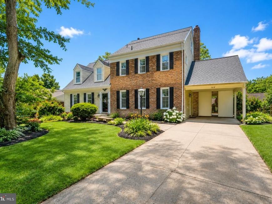 704 Fordham Street , Rockville, MD 20850 Main Photo