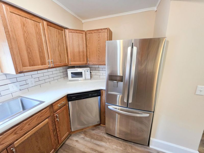 354 Fort Street , Bremen, OH 43107 Photo 9