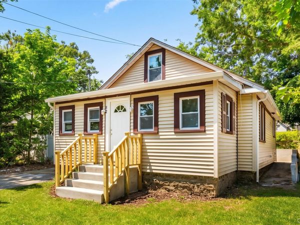 82 Adirondack Drive , Selden, NY 11784