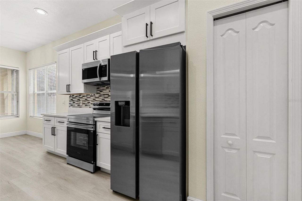 12720 Whitney Meadow Way , Riverview, FL 33578 Photo