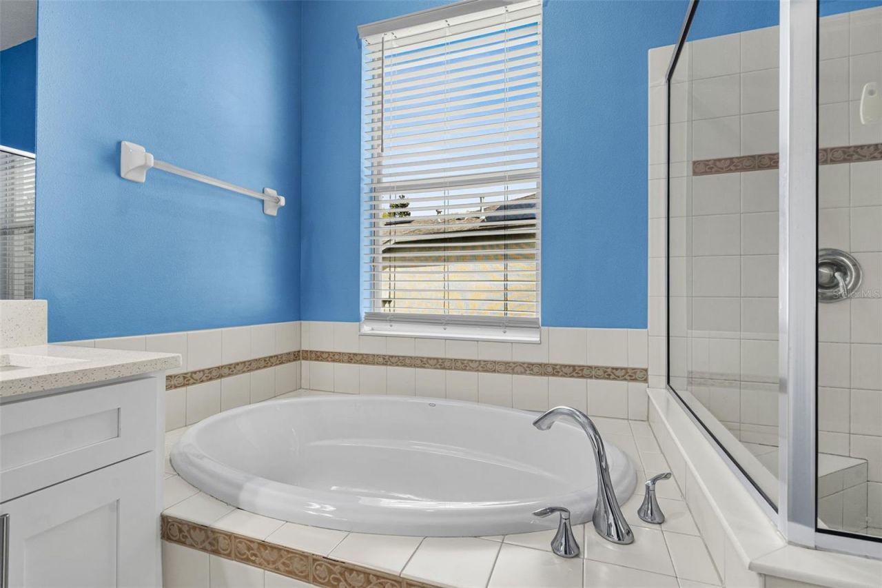 12720 Whitney Meadow Way , Riverview, FL 33578 Photo