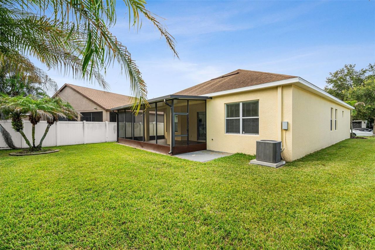 12720 Whitney Meadow Way , Riverview, FL 33578 Photo