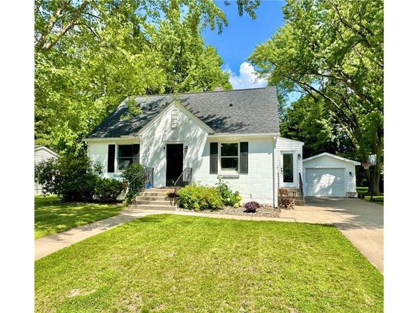 351 E Hughes Street, New Richmond, WI 54017