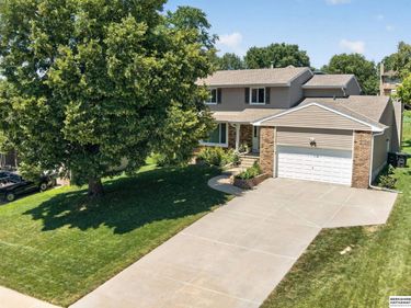 14124 Cedar Circle, Omaha, NE 68144