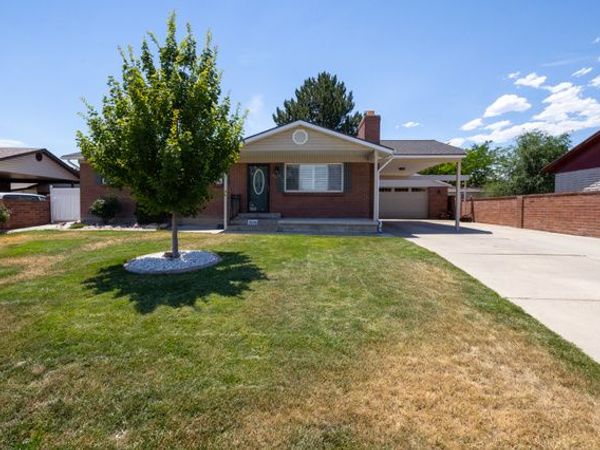 2079 W ARTHUR DR S, West Jordan, UT 84084