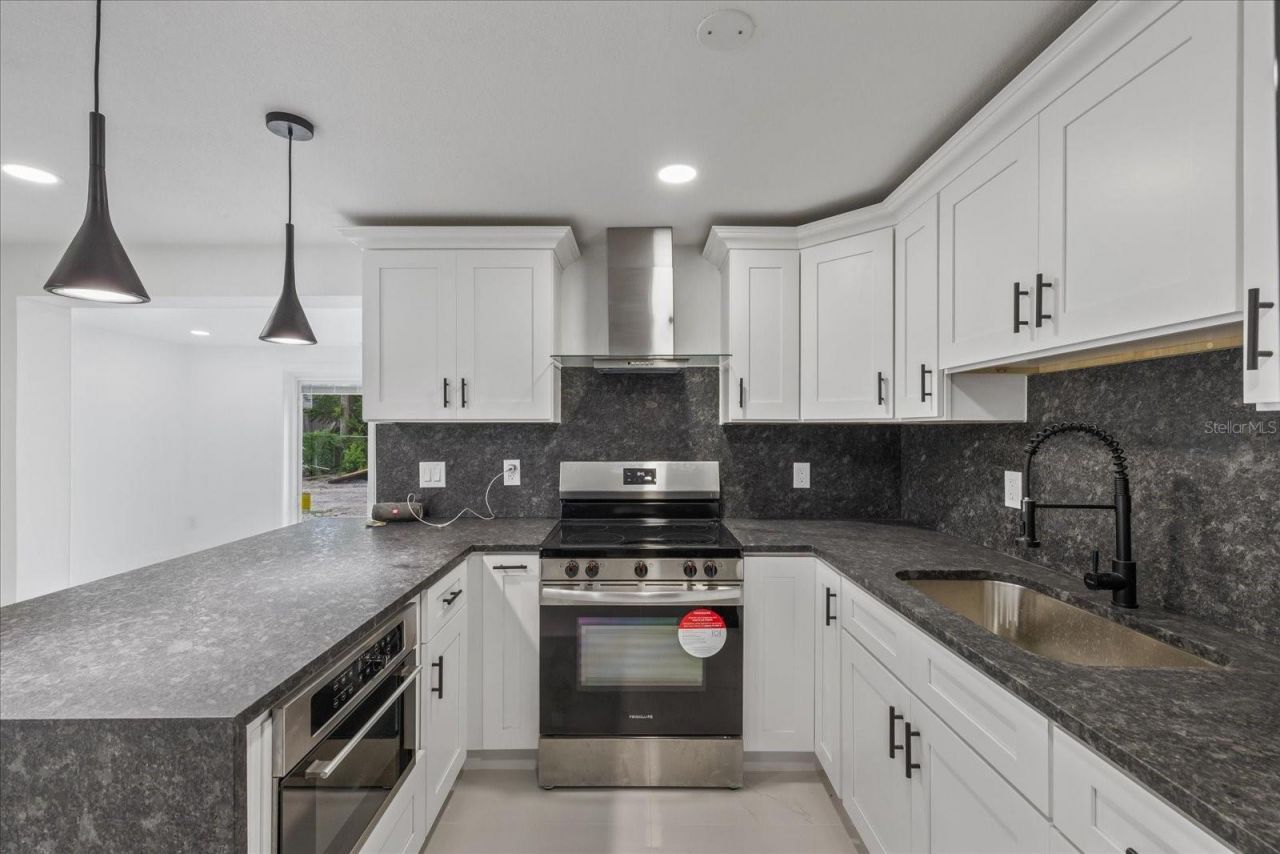4853 Rosedale Lane , Holiday, FL 34690 Photo
