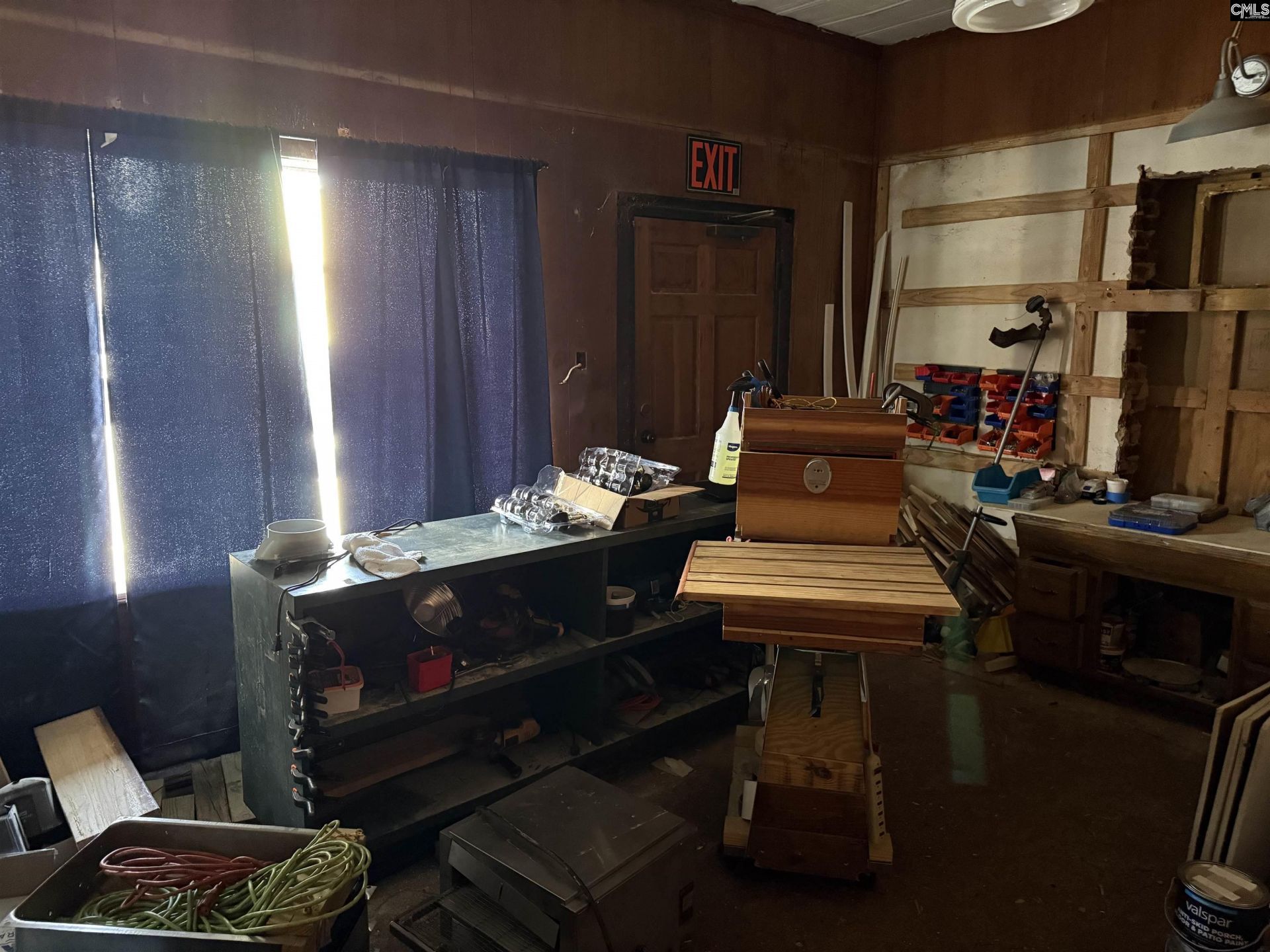 270/290 South Monmouth Avenue Photo 4