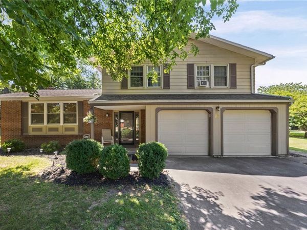 23 Musket Lane, Pittsford, NY 14534