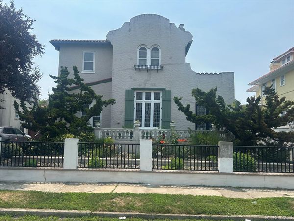 130 Ollive E, Long Beach, NY 11561