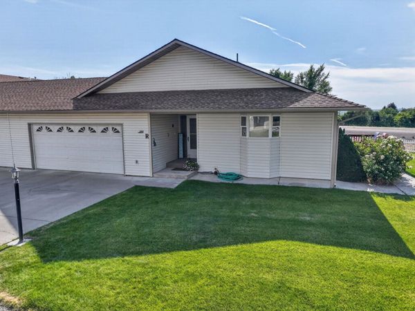 2908 Sunbeam Road Unit R, American Falls, ID 83211