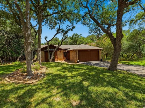 2703 OAK HAVEN DR, San Marcos, TX 78666