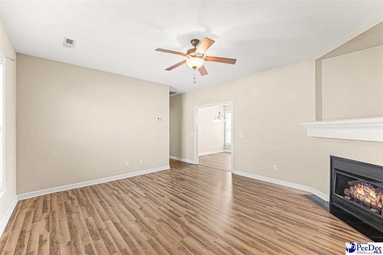 3022 Red Berry Circle Photo 5