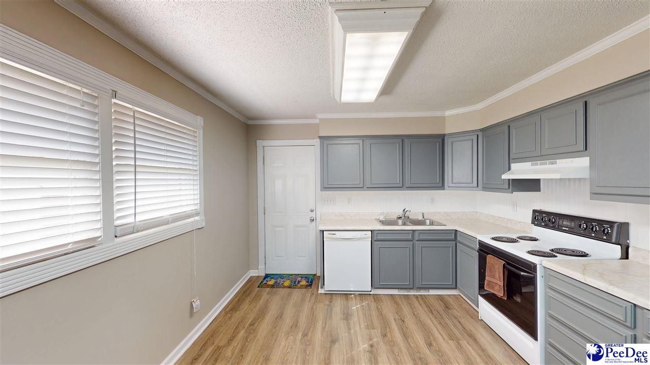 334 W Smith Ave Photo 4