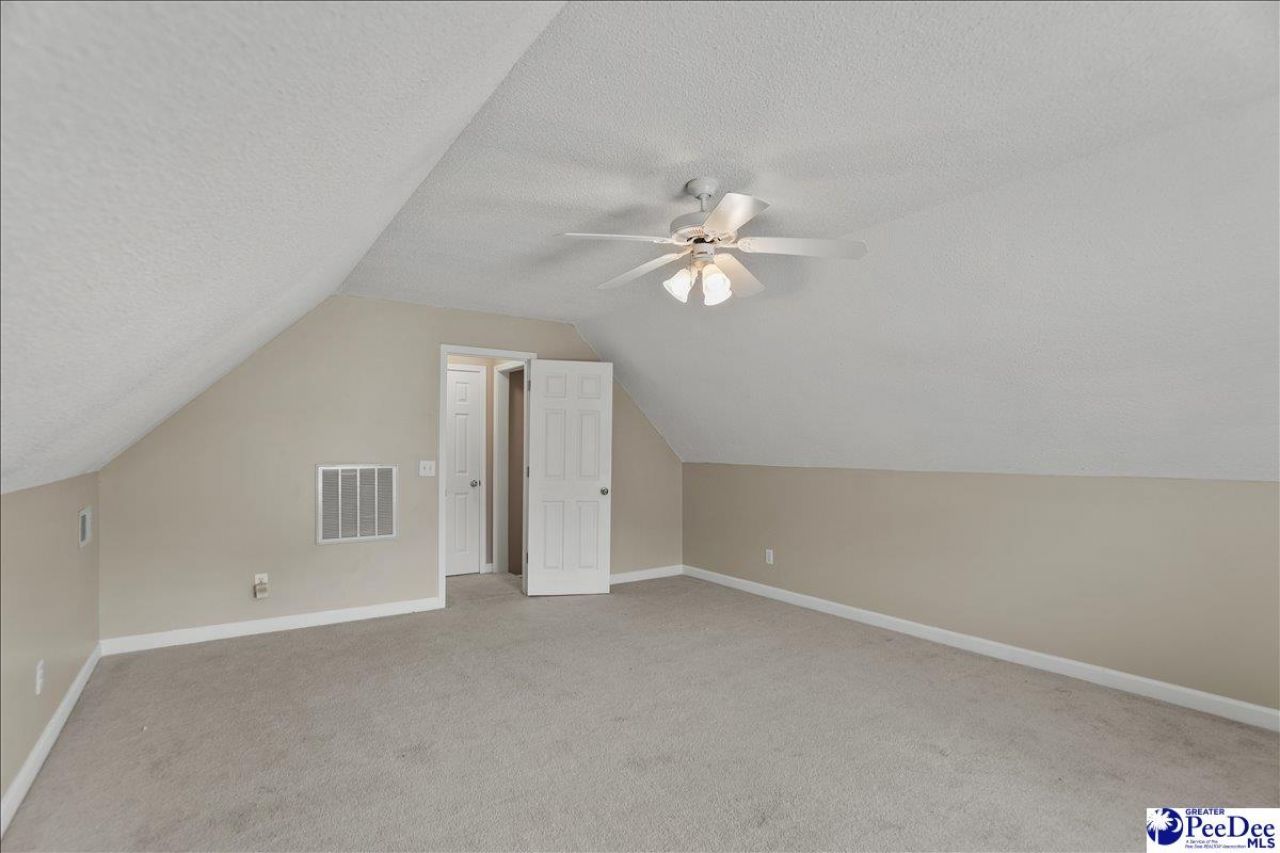 2840 Liberty Drive Photo 30