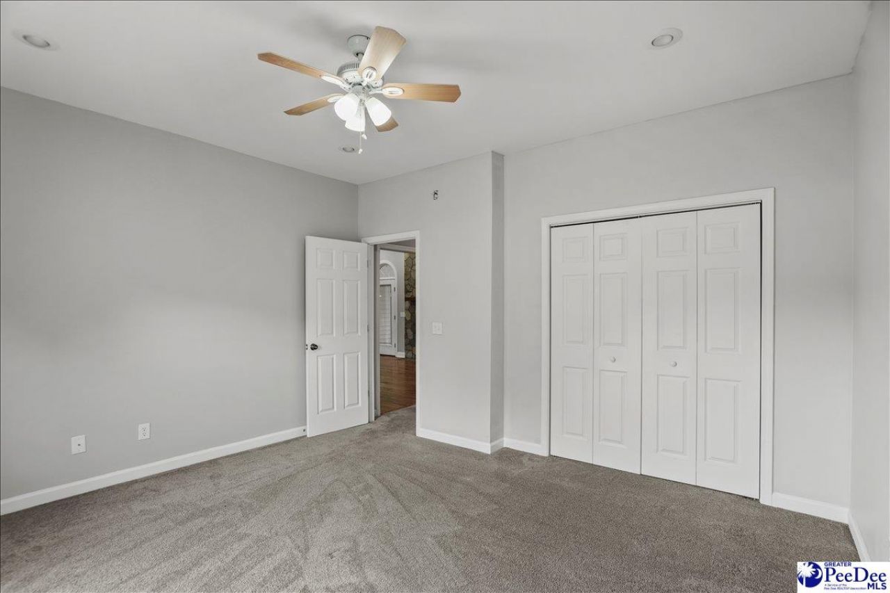 2840 Liberty Drive Photo 35