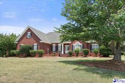 2840 Liberty Drive photo 4