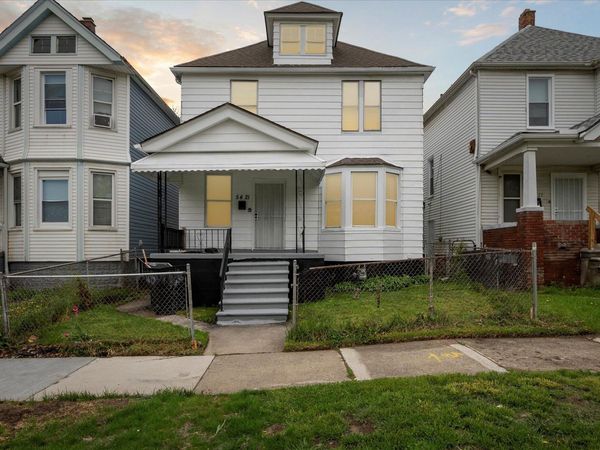5421 Fischer Street, Detroit, MI 48213