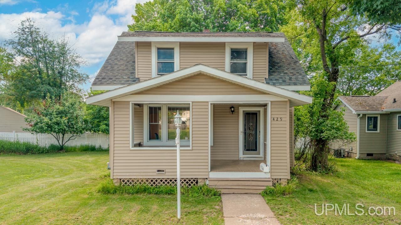 429 Edsel Street, Kingsford, MI 49802 Main Photo