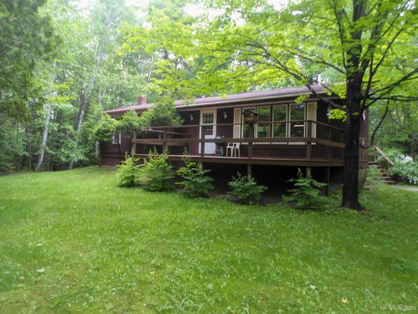 6 Mattson Road, Negaunee Twp, MI 49866