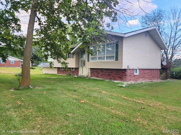 5204 N Baltimore, Kirksville, MO 63501
