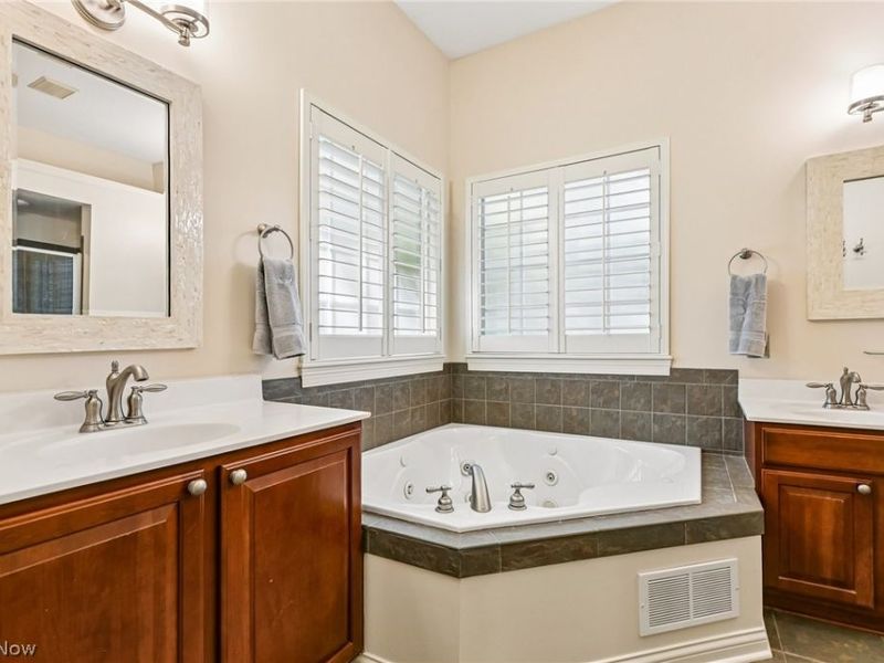 36305 Montrose Way, Avon, OH 44011 Photo 20