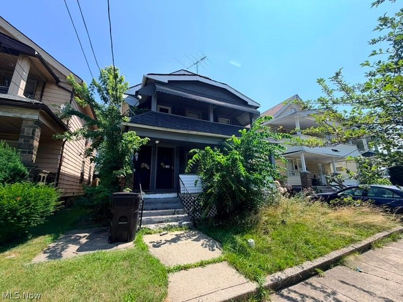 941 Alhambra Road, Cleveland, OH 44110 Photo 1